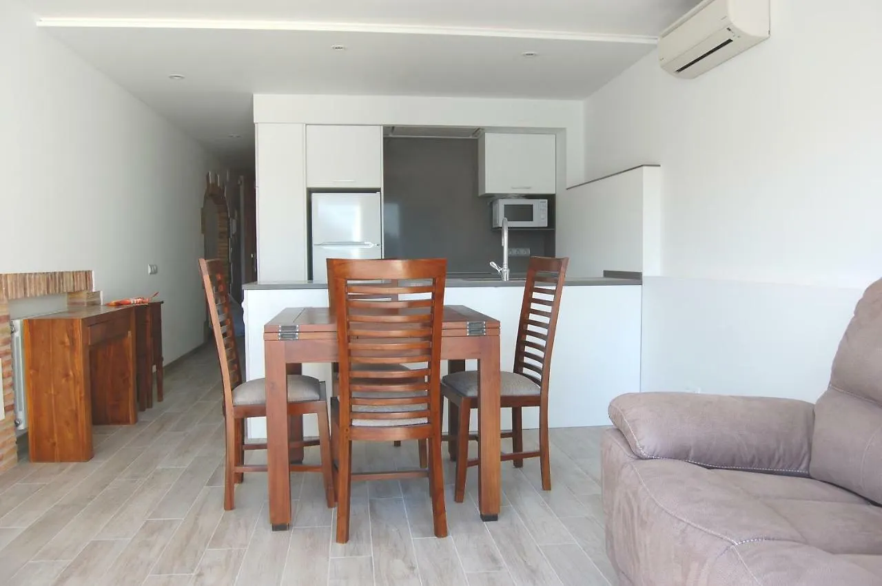 Apartament Cortey 칼레냐 데 팔라푸르헬 아파트